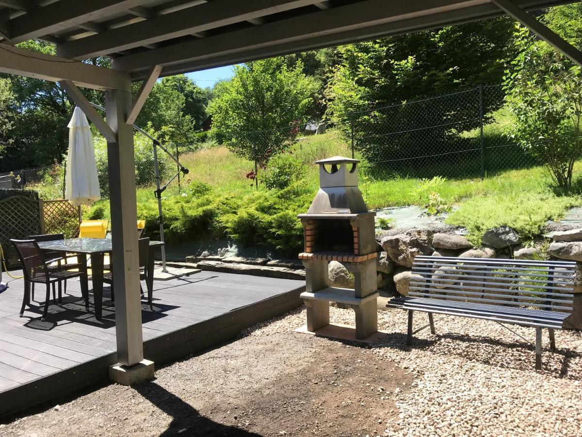 Studio A Le Menil Avec Magnifique Vue Sur La Montagne Jardin Amenage Et Wifi A 4 Km De La Plage Appartement Buitenkant foto