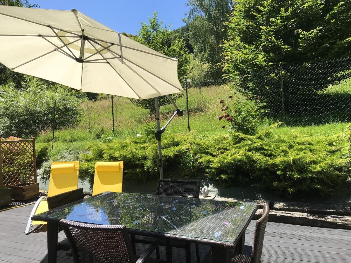 Studio A Le Menil Avec Magnifique Vue Sur La Montagne Jardin Amenage Et Wifi A 4 Km De La Plage Appartement Buitenkant foto